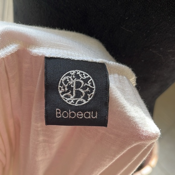 Bobeau 100% white rayon blouse size Large, semi sheer and lace front - Picture 6 of 7